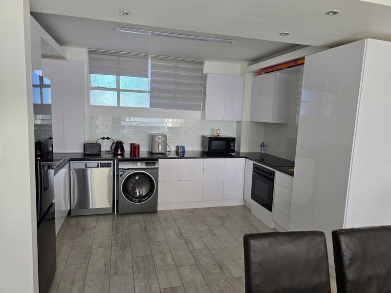2 Bedroom Property for Sale in Summerstrand Eastern Cape